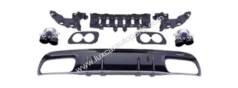 w205-c43-rear-diffuser-exhaust-tips.webp