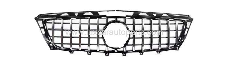 mercedes-benz-cls-w218-panamericana-grille-11.webp