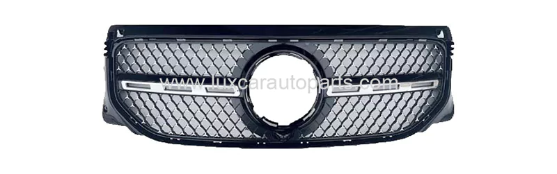 mercedes-benz-glb-x247-diamond-grille-2023.webp