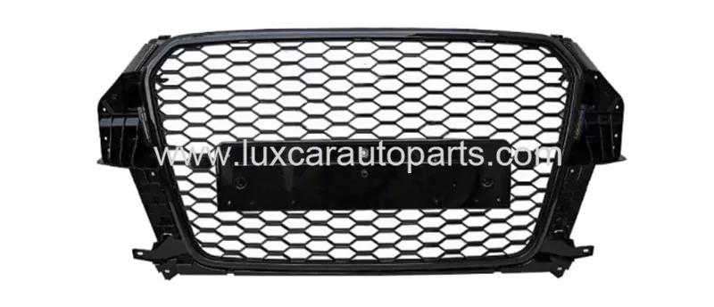 audi-q3-rs-q3-8u-grille-no-logo.webp