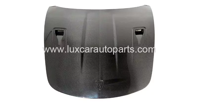 porsche-718-gt4-rs-carbon-fiber-engine-hood.webp