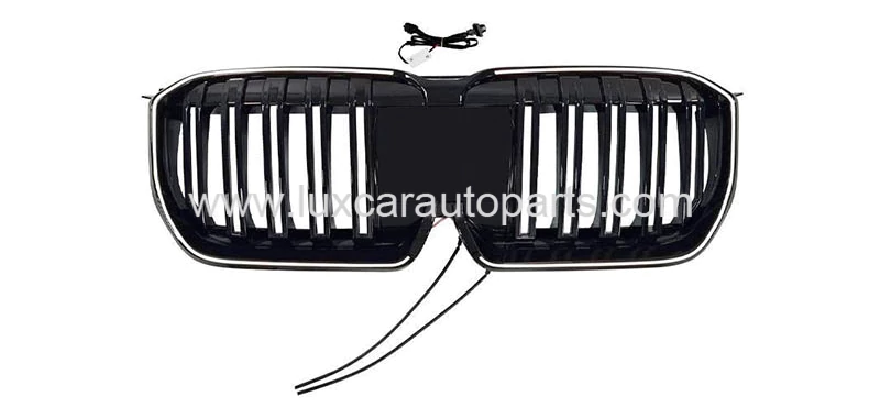 bmw-x1-u11-m-grille-led.webp