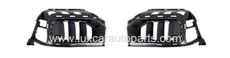 mercedes-benz-w465-g63-fog-lamp-cover.webp