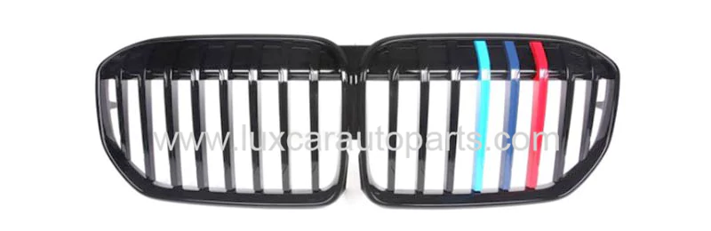 7-series-g11-g12-lci-mp-grille-tri-color.webp