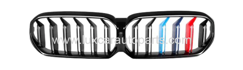 bmw-5-series-g30-lci-m5-grille-m-color.webp