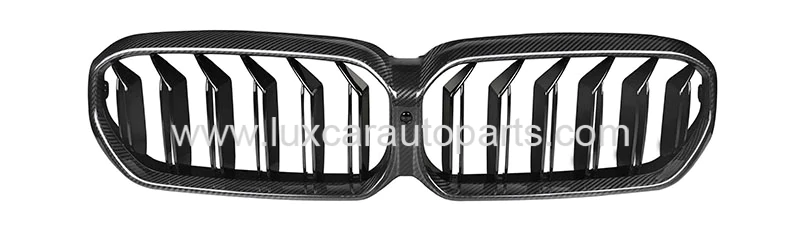 bmw-5-series-g30-lci-grille-dry-carbon-fiber.webp
