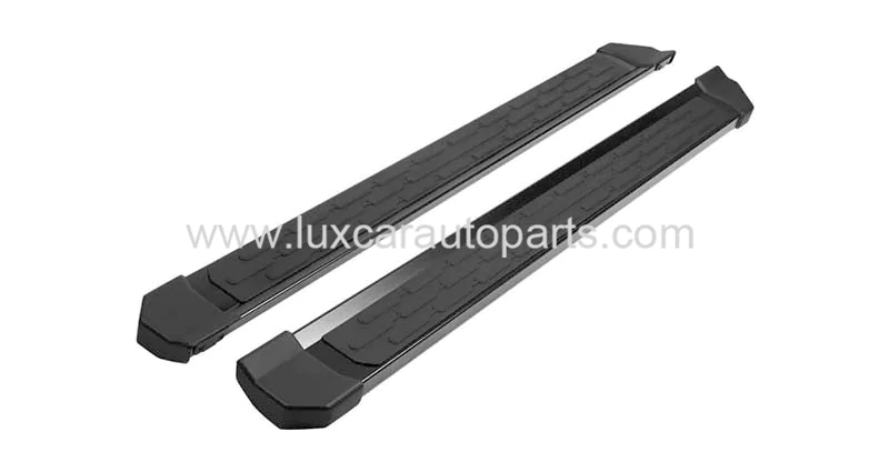 ford-bronco-oe-side-step-four-doors.webp