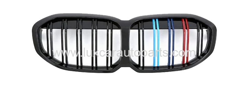 bmw-1-series-f40-m-grille-m-color.webp