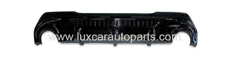 bmw-1-series-f40-mt-135i-rear-diffuser.webp