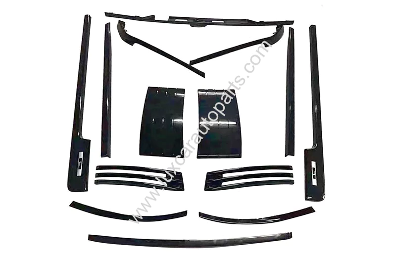 range-rover-vogue-exterior-body-molding-trim.webp