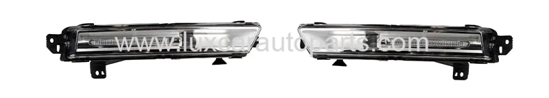 range-rover-sport-2018-2022-oe-fog-lamp.webp