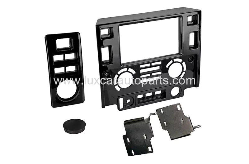 defender-console-fascia-double-din-radio.webp