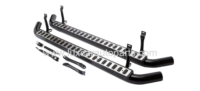 defender-110-heavy-duty-tubular-running-board.webp