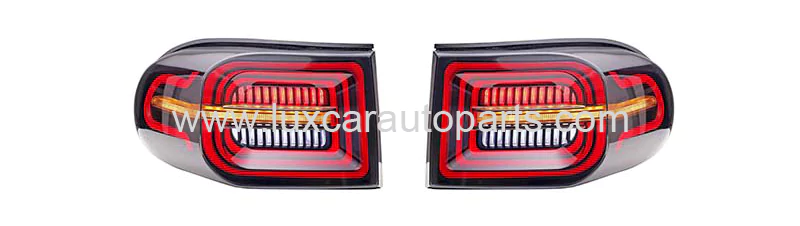 toyota-fj-cruiser-taillamps.webp
