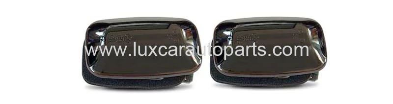 fj-cruiser-dynamic-smoked-led-side-lights.webp